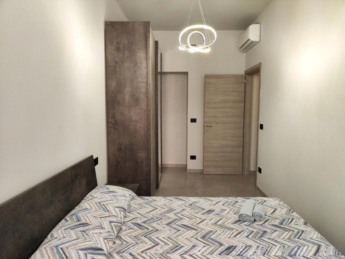 Hostdomus - Garibaldi Apartment